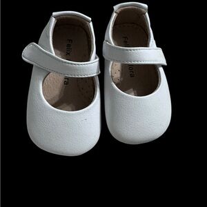 Felix & Flora White Kids Dress Shoes